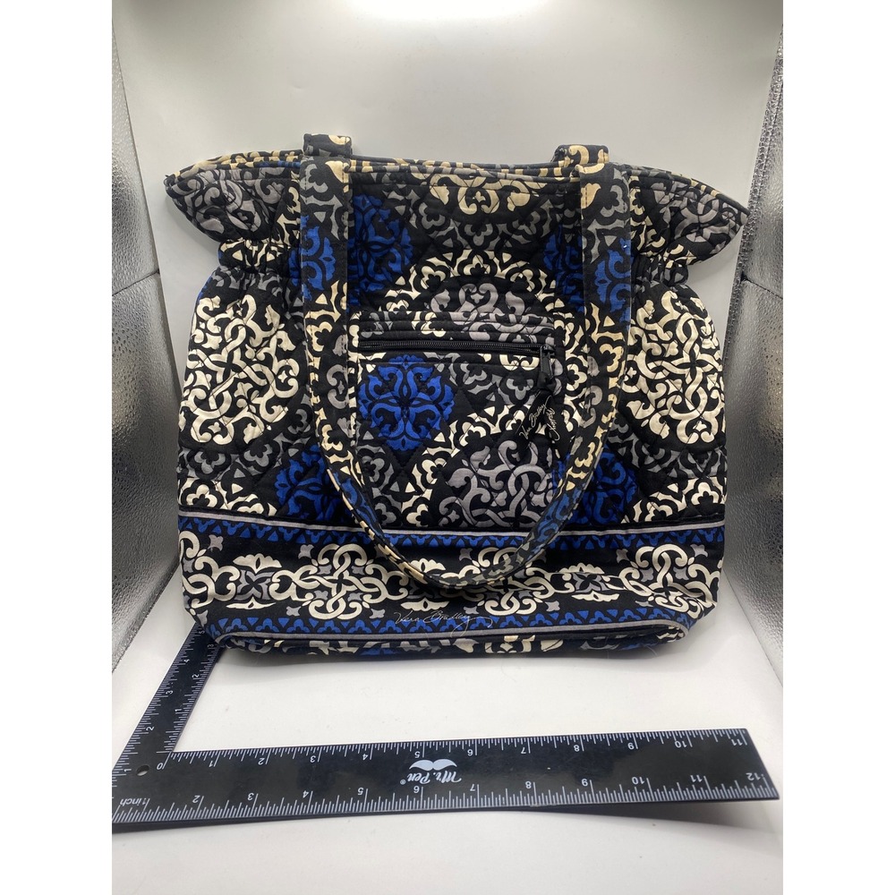 Vera Bradley Quilted Tote Bag Blue Black White Floral Pattern‎